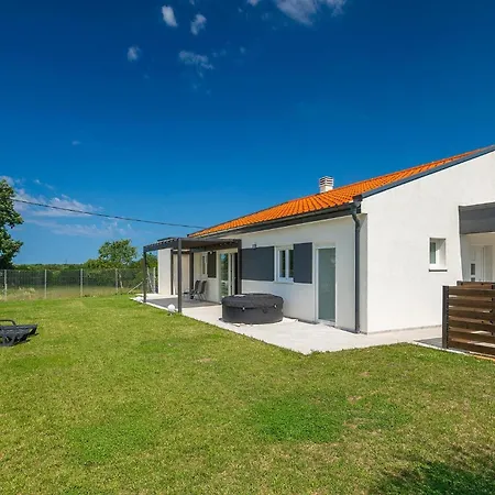 Aquamarin Holiday home